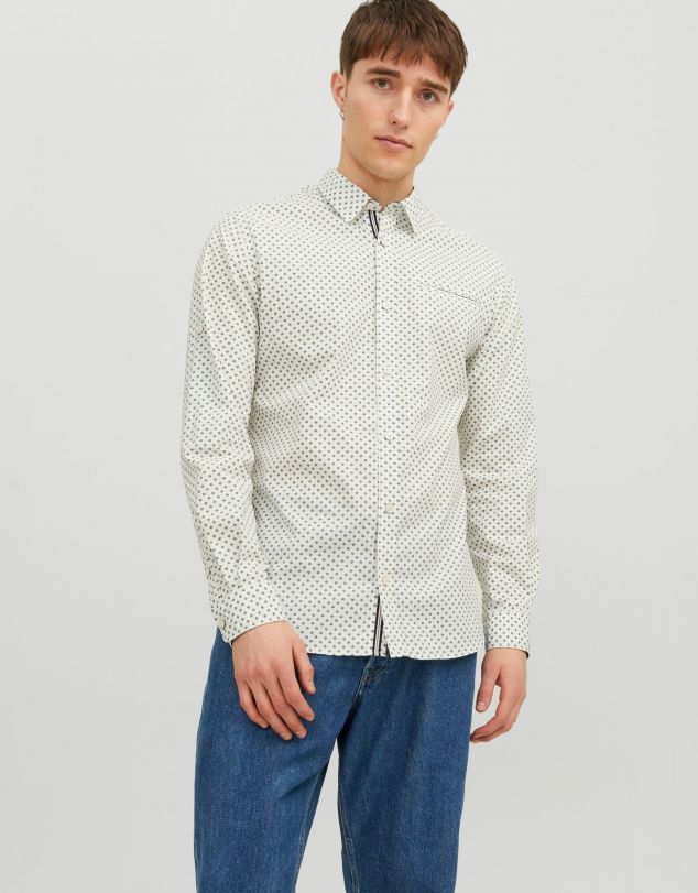 CAMISA DE DIBUJITO DE HOMBRE DE JACK AND JONES