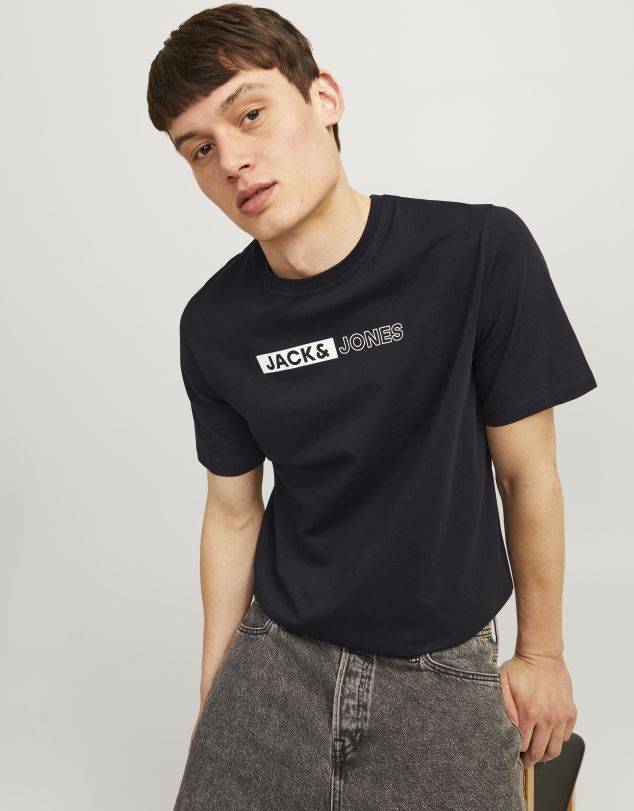CAMISETA CON LOGO DE HOMBRE DE JACK AND JONES