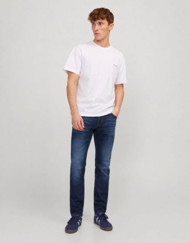 VAQUERO AZUL CON EFECTO LAVADO AJUSTADO EN BAJO DE HOMBRE DE JACK AND JONES